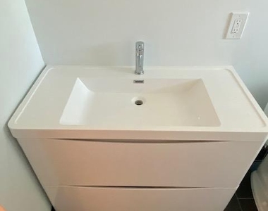1251 Bank Street Nw - Photo Thumbnail 5
