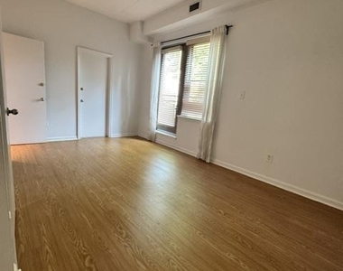 1251 Bank Street Nw - Photo Thumbnail 23