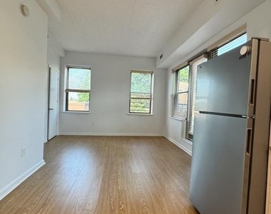 1251 Bank Street Nw - Photo Thumbnail 12