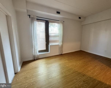 1251 Bank Street Nw - Photo Thumbnail 21