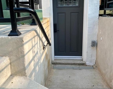 719 Quebec Place Nw - Photo Thumbnail 2