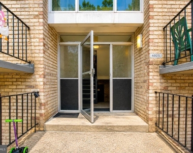 4921 Quarles Street Ne - Photo Thumbnail 1