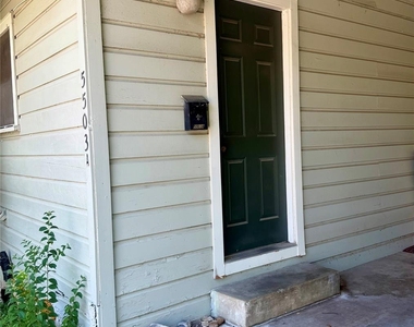 5503 Joe Sayers Ave - Photo Thumbnail 3