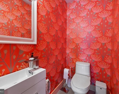 619 Harvard Street Nw - Photo Thumbnail 10