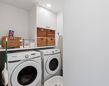 303 Woodward St - Photo Thumbnail 31