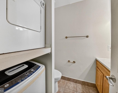400 Taylor St Ne - Photo Thumbnail 12