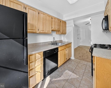 400 Taylor St Ne - Photo Thumbnail 3