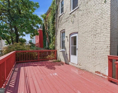 720 Gresham Place Nw - Photo Thumbnail 16