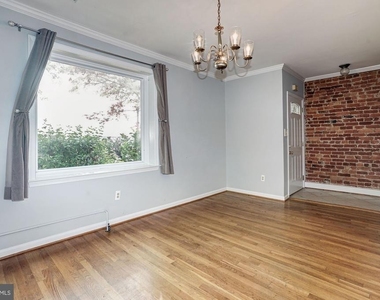 1326 L Street Se - Photo Thumbnail 5