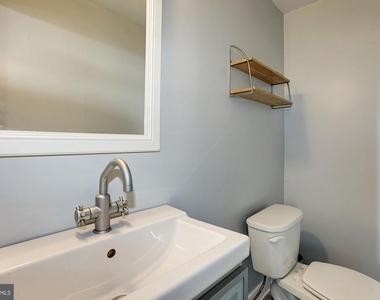 1326 L Street Se - Photo Thumbnail 6