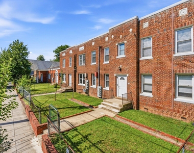 5324 4th Street Nw - Photo Thumbnail 1