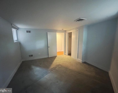 729 Massachusetts Avenue Ne - Photo Thumbnail 11