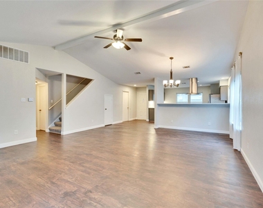 9706 Moorberry St - Photo Thumbnail 2