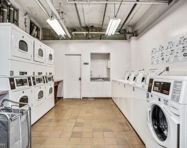 1010 25th Street Nw - Photo Thumbnail 17