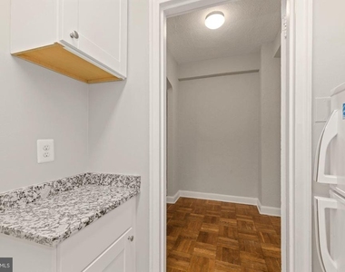 1010 25th Street Nw - Photo Thumbnail 13
