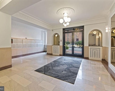 1010 25th Street Nw - Photo Thumbnail 2
