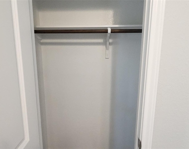308 Los Olives Ln - Photo Thumbnail 24