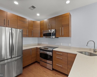 440 Rhode Island Avenue Nw - Photo Thumbnail 5