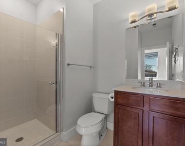 440 Rhode Island Avenue Nw - Photo Thumbnail 9