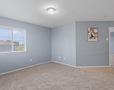 12629 James Polk St - Photo Thumbnail 24