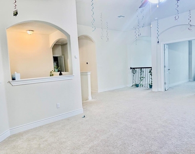3925 Gildas Path - Photo Thumbnail 24