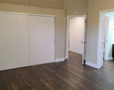 2517 Jacqueline Dr - Photo Thumbnail 16