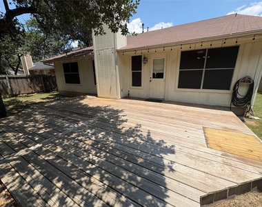 2902 Sabinal Trl - Photo Thumbnail 25