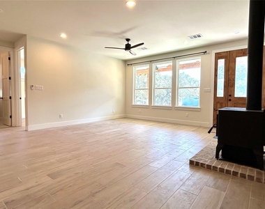 15279 Fm 150 Rd W - Photo Thumbnail 10