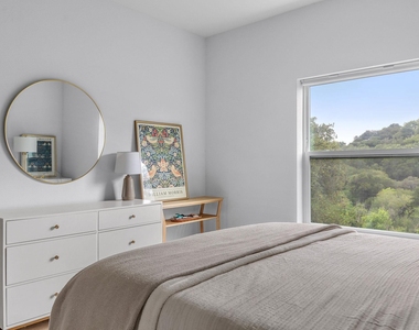 2500 Longview St - Photo Thumbnail 26