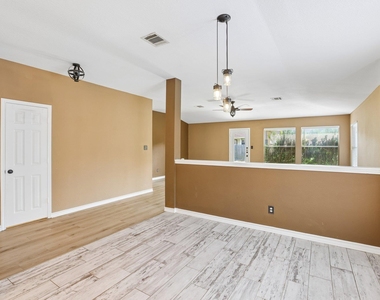 2656 Bradley Ln - Photo Thumbnail 3