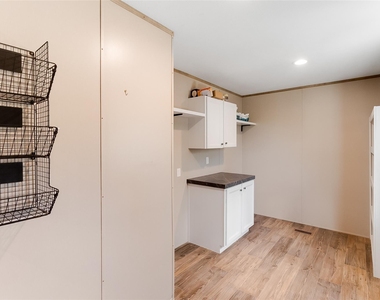 1310 Industrial Blvd - Photo Thumbnail 8