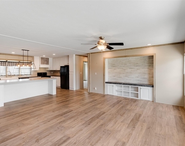 1310 Industrial Blvd - Photo Thumbnail 2