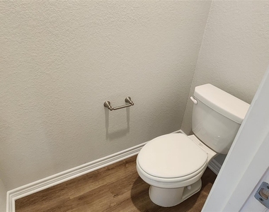 432 Los Olives Ln - Photo Thumbnail 16