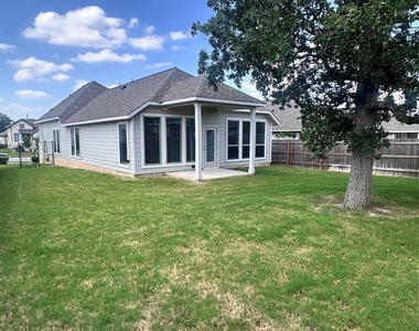 432 Los Olives Ln - Photo Thumbnail 1