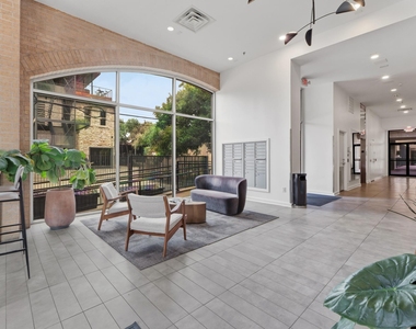 507 Sabine St - Photo Thumbnail 25