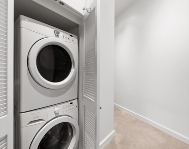 507 Sabine St - Photo Thumbnail 20