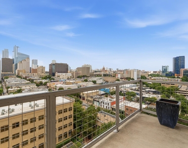 507 Sabine St - Photo Thumbnail 21