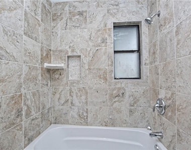 904 Walter St - Photo Thumbnail 12