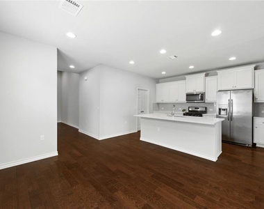11921 Cimaizon Dr - Photo Thumbnail 1