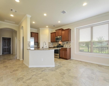2617 Creeping Vine Ct - Photo Thumbnail 7