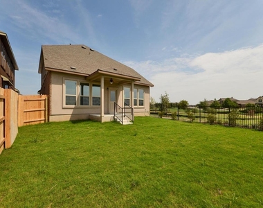 2617 Creeping Vine Ct - Photo Thumbnail 28