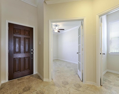 2617 Creeping Vine Ct - Photo Thumbnail 6