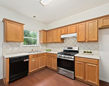 3477 Flowstone Ln - Photo Thumbnail 10