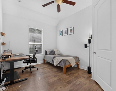 3904 Piana Pl - Photo Thumbnail 23
