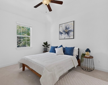 3904 Piana Pl - Photo Thumbnail 21