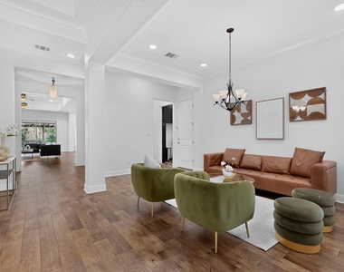 3904 Piana Pl - Photo Thumbnail 5