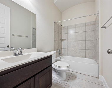 365 Arapaho Dr - Photo Thumbnail 16