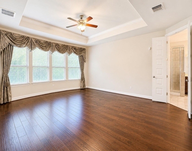 365 Arapaho Dr - Photo Thumbnail 11
