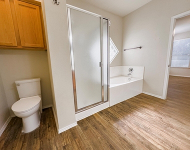 320 Peanut Dr - Photo Thumbnail 7