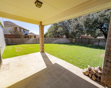 320 Peanut Dr - Photo Thumbnail 11